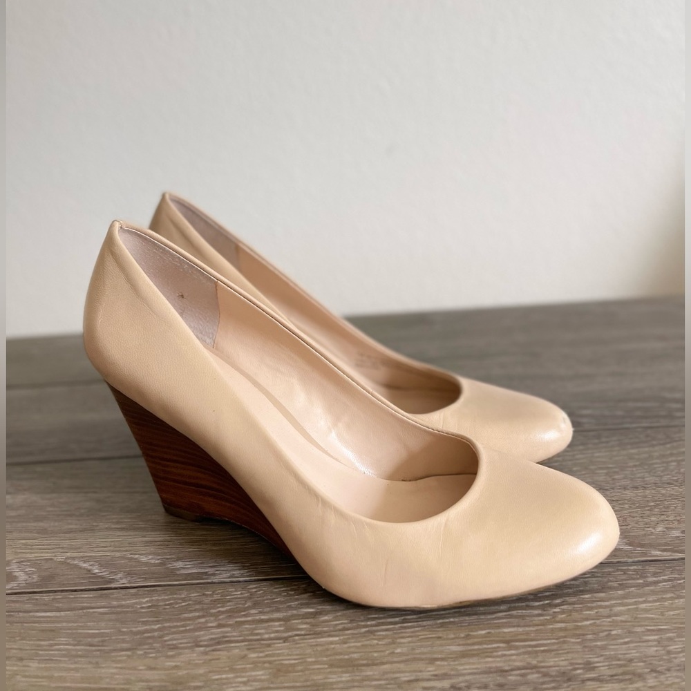 Franco Sarto - women’s wedges heels (size 7)